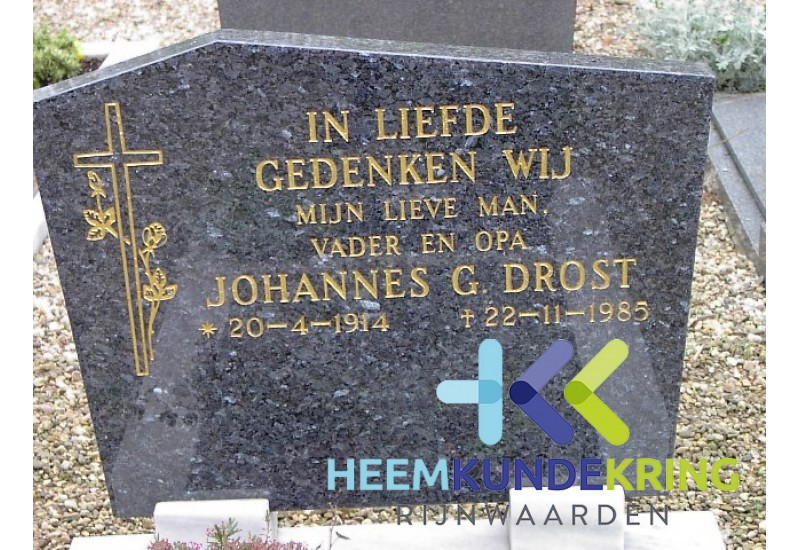 Grafstenen kerkhof Herwen Coll. HKR (8) J.G. Drost